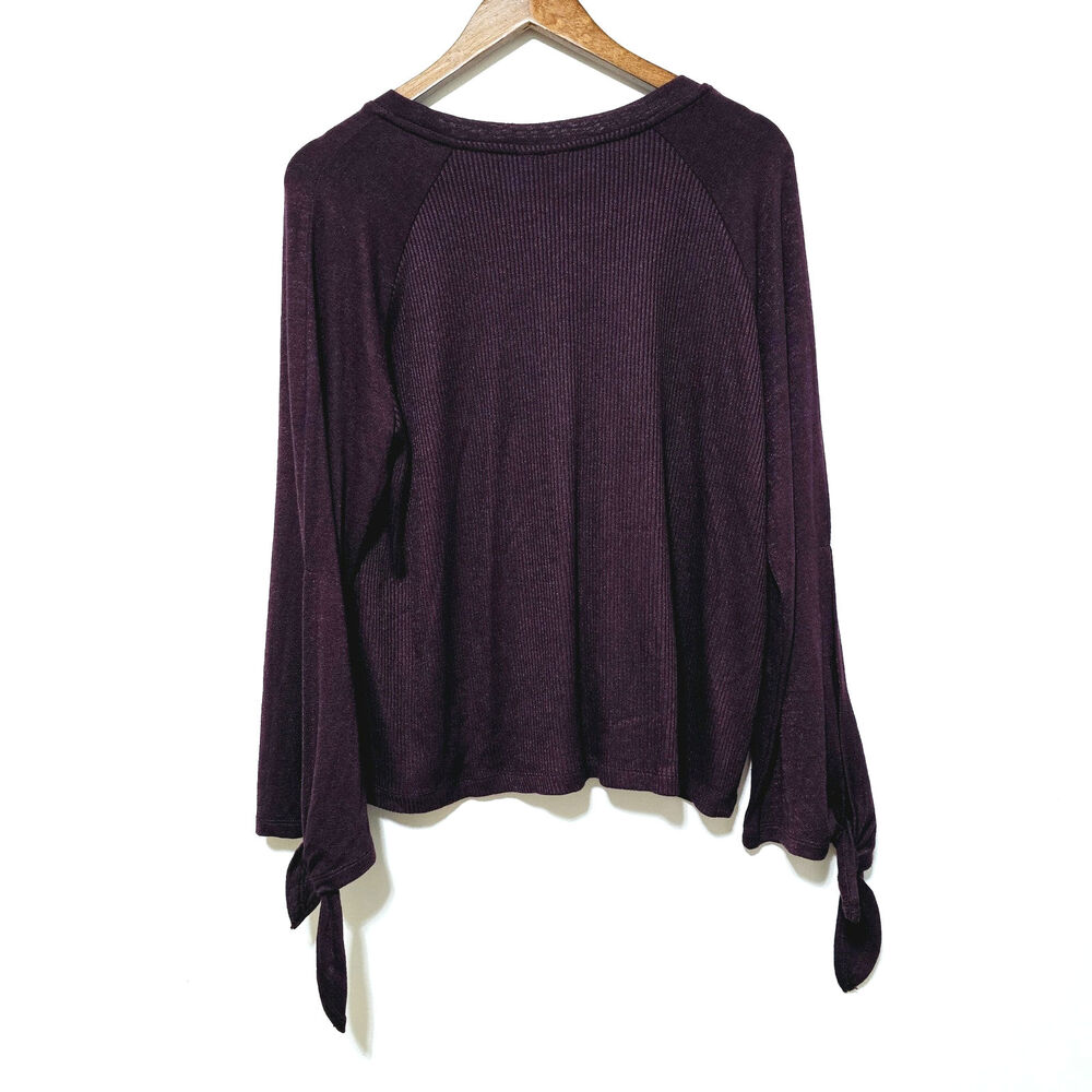 Gap Top Women's Size L Tie-Sleeve Vampire Red Comfy Casual Minimalist Boho NWT - Picture 3 of 8